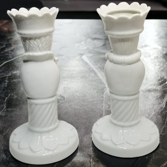 King & Queen Tappered Candle Holder Swiss Set Colum Sculpture White Porcelain - Picture 3 of 14